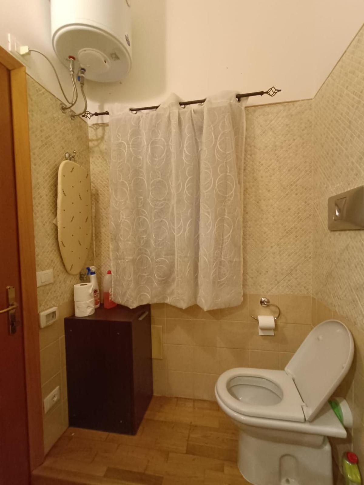 Castello Camera Privata, Nell'Appartamento Condiviso Кальяри Экстерьер фото